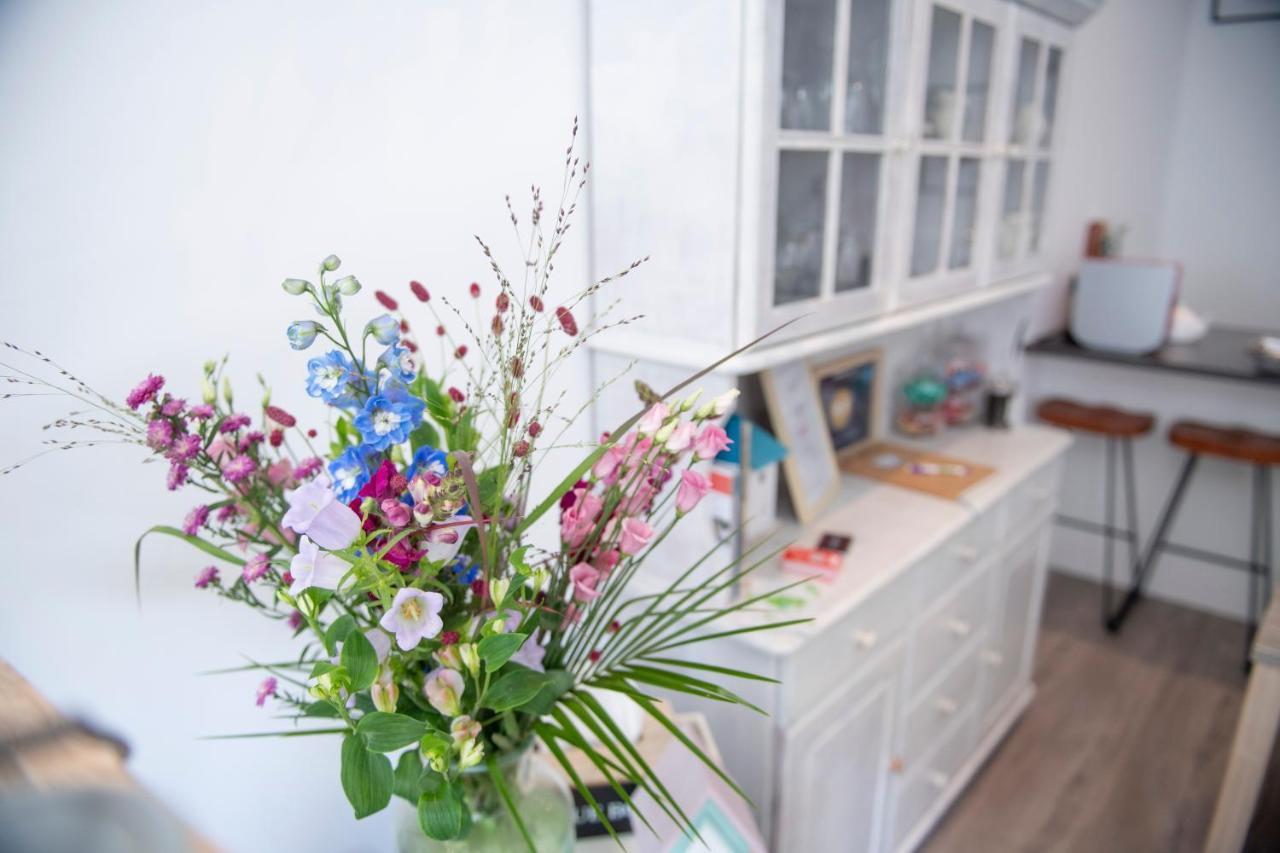 Bed & Breakfast Het Vinkenest 네이베르달 외부 사진